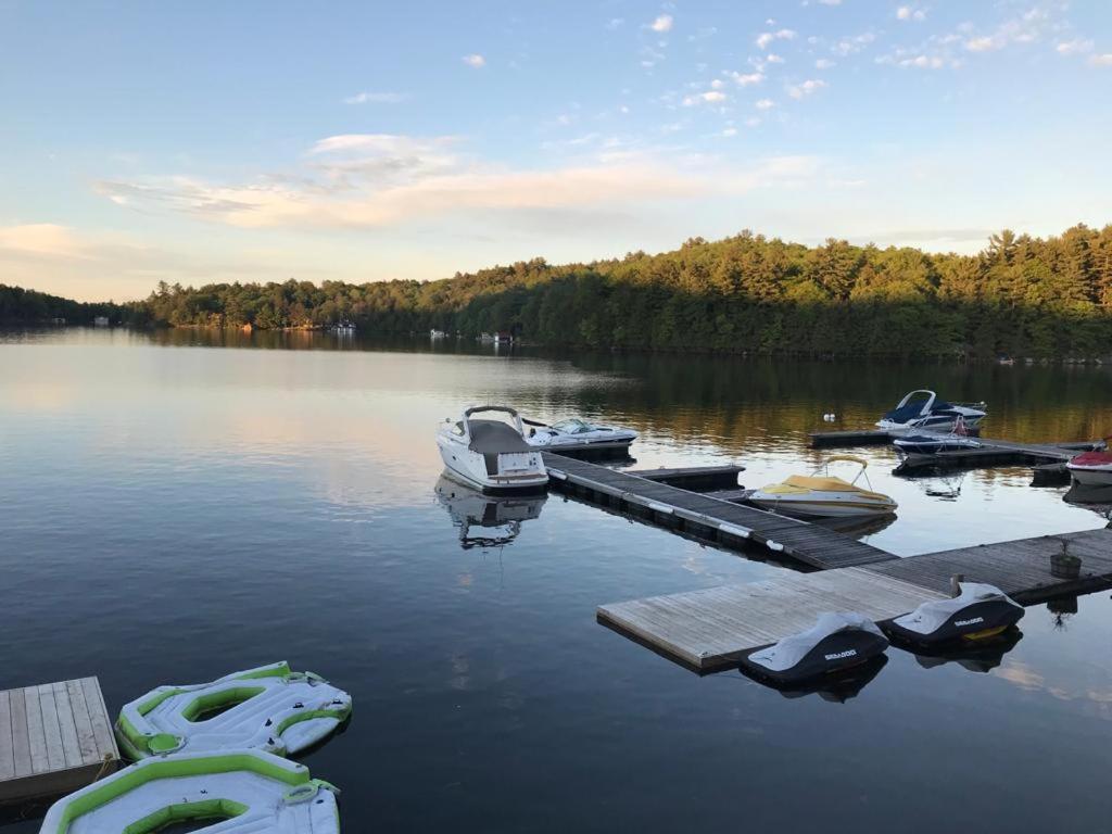 Muskoka Lakes Hotel And Resorts Port Carling Exterior photo